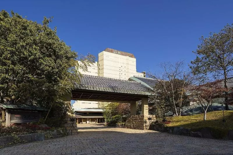 هتل Waraku Onsen Nihon No Yado Notoraku
