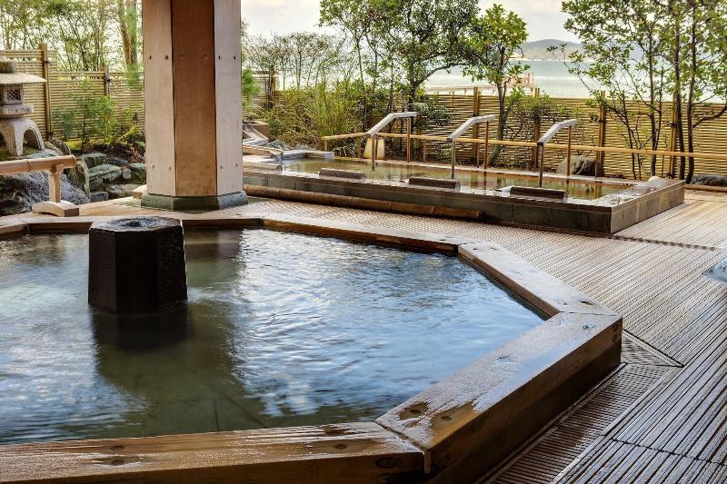 فندق Waraku Onsen Nihon No Yado Notoraku