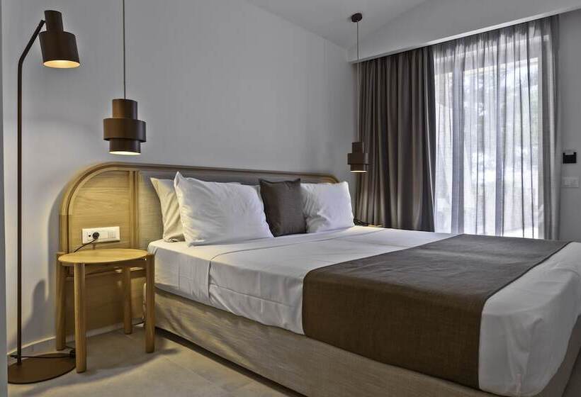 Kakkos Bay Hotel And Bungalows