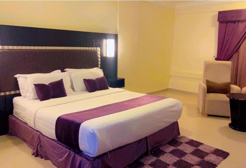 Nawarah Al Takhassusi