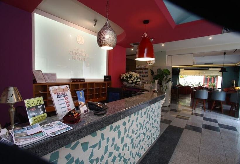 Отель Central