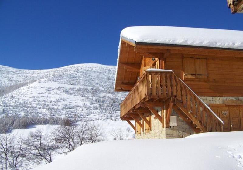 ホテル Chalet Les Sapins