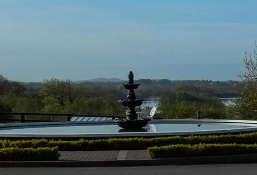 Crover House Hotel & Golf Club