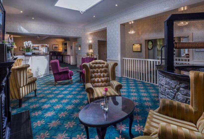 Crover House Hotel & Golf Club