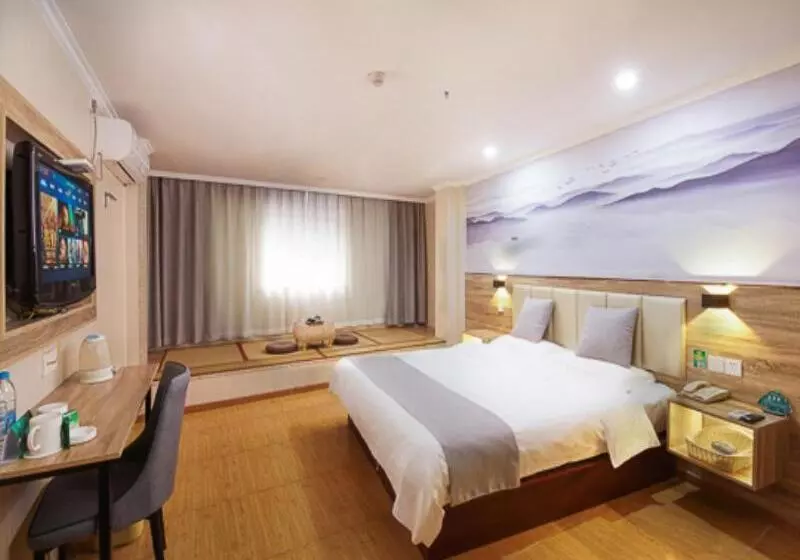 Hotelli Greentree Inn Nanjing Qinhuai District Xinjiekou Subway Station Express
