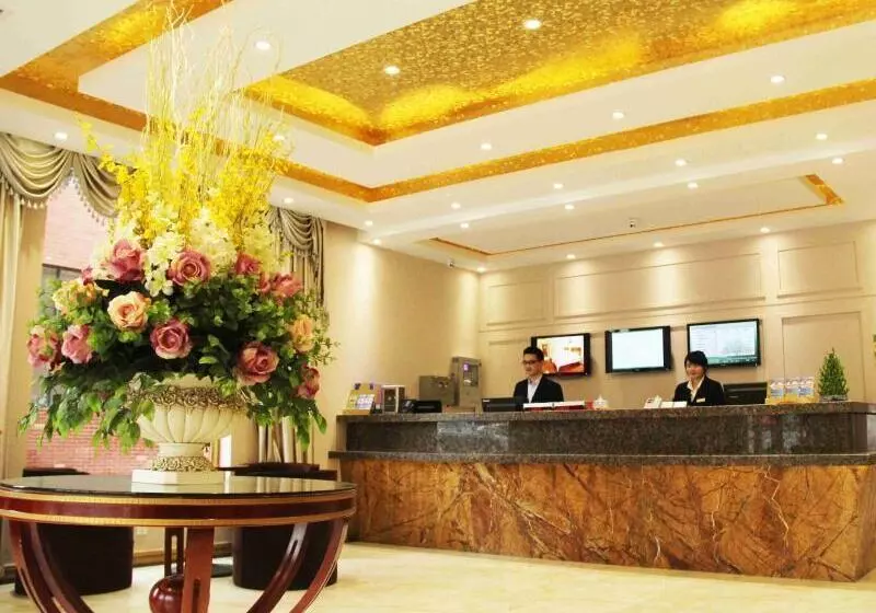 ホテル Greentree Inn Shandong Qingdao Development District Sdust Express