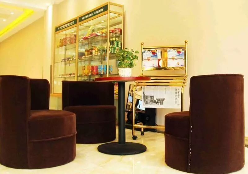 ホテル Greentree Inn Shandong Qingdao Development District Sdust Express