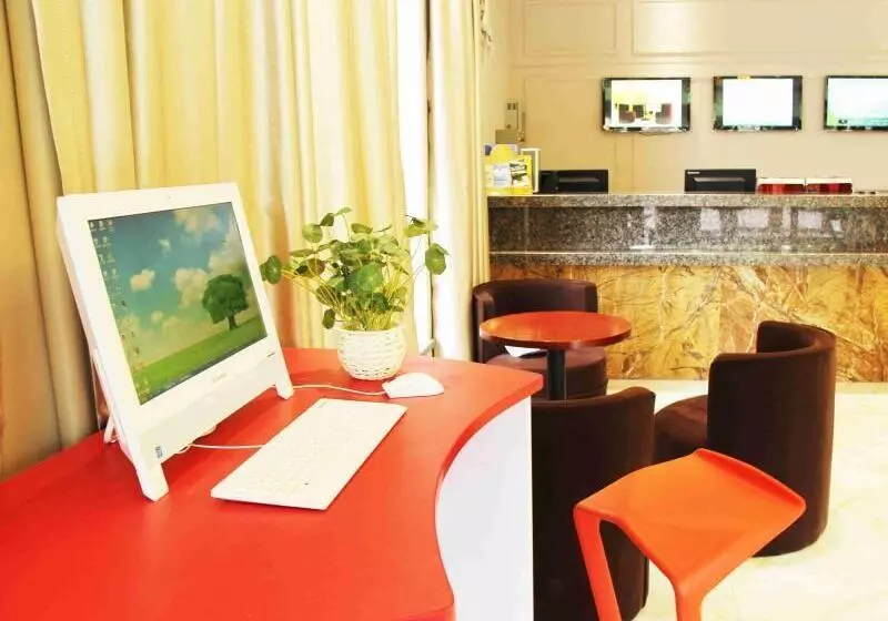 ホテル Greentree Inn Shandong Qingdao Development District Sdust Express