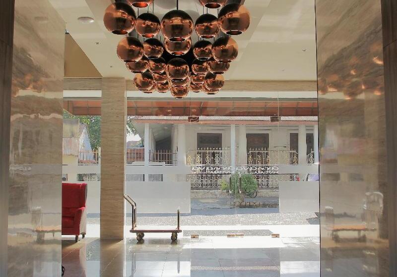 בית מלון כפרי Havana Mutiara Belitung