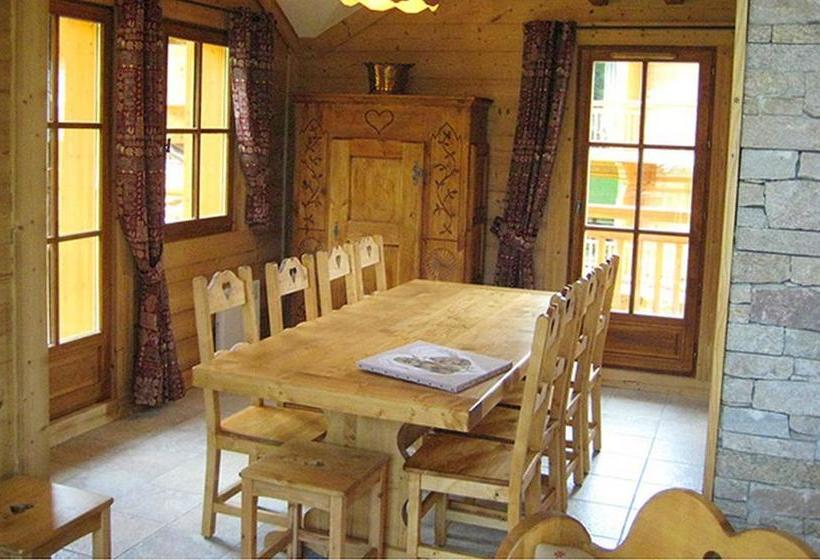 هتل Odalys Chalet Alpen Roc à Valloire