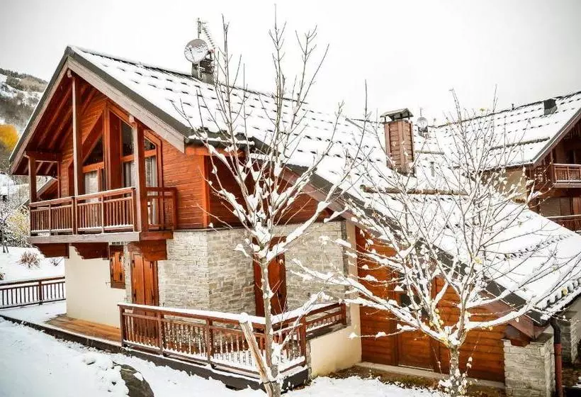 هتل Odalys Chalet Alpen Roc à Valloire
