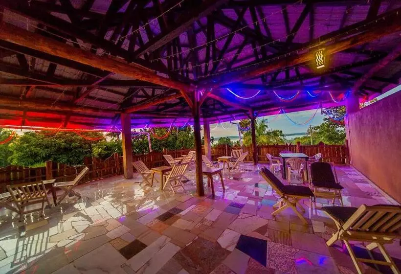 هتل Royal Nest Entebbe