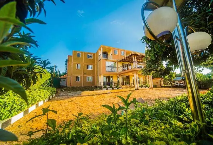 هتل Royal Nest Entebbe