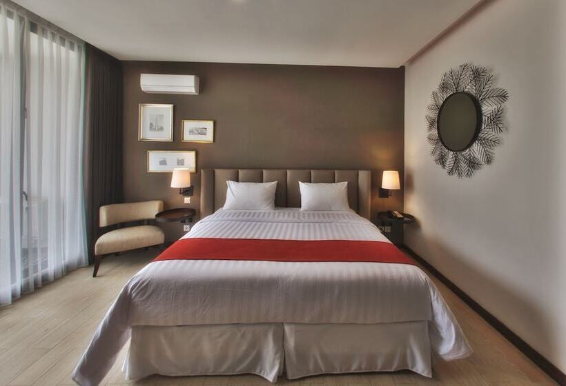 בית מלון כפרי Royal Padjadjaran