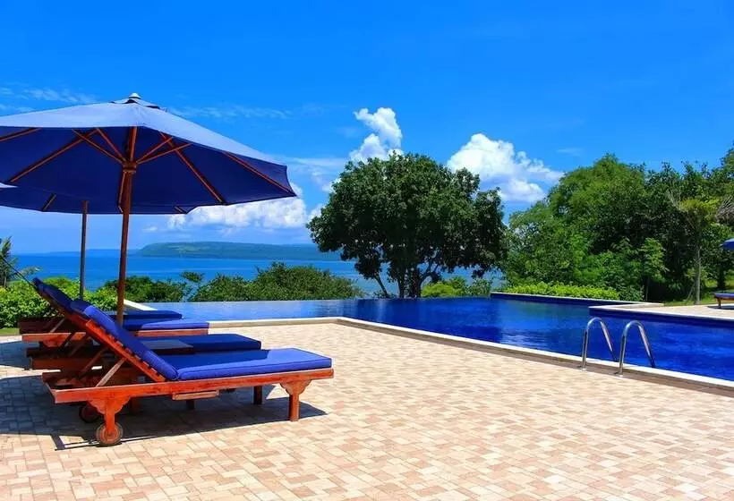 Hotelli Samawa Seaside Resort