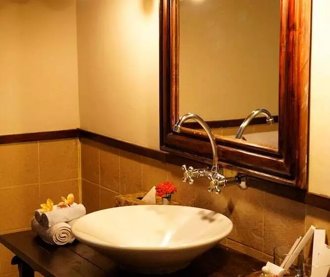 Hotelli Samawa Seaside Resort