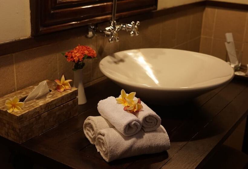 Отель Samawa Seaside Resort