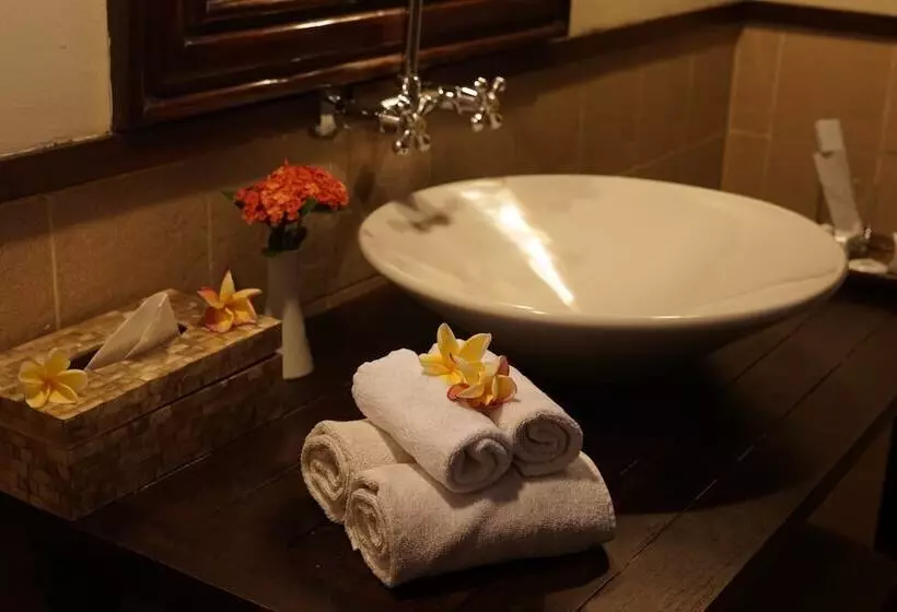 Hotelli Samawa Seaside Resort