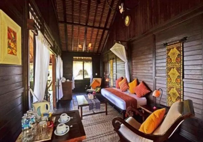 Hotelli Samawa Seaside Resort