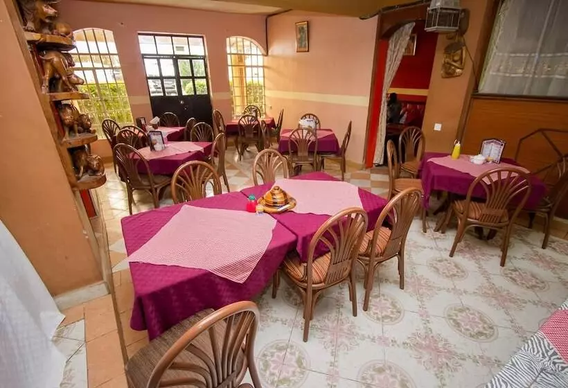 Three Ways Hotel & Restaurant