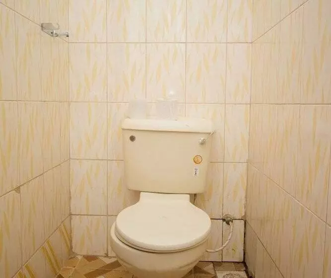 Three Ways Hotel & Restaurant