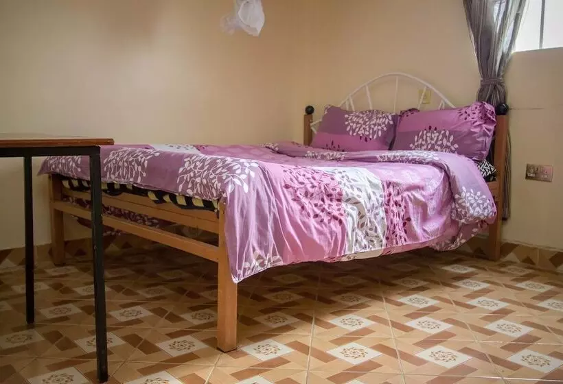 Three Ways Hotel & Restaurant