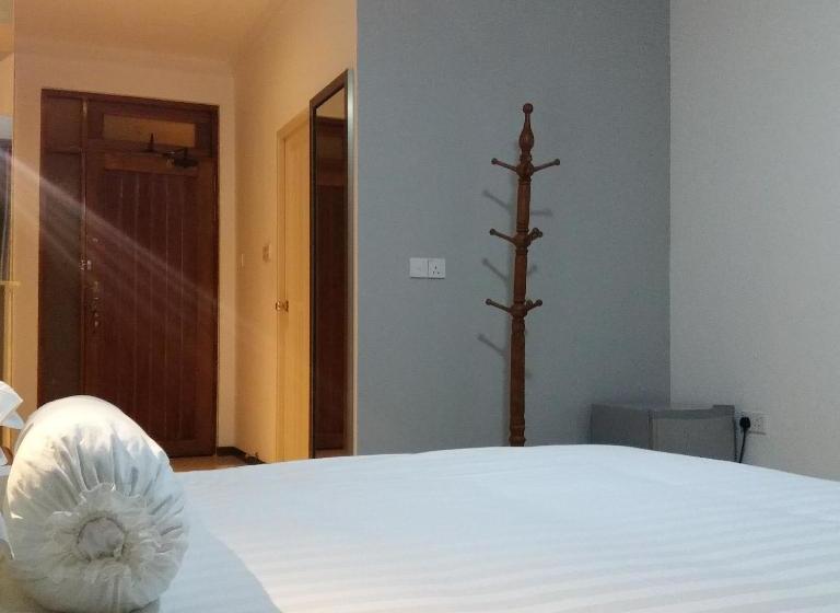 ペンション Nazaki Beach