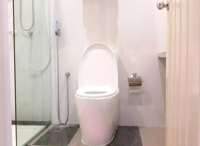 پانسیون Nazaki Beach