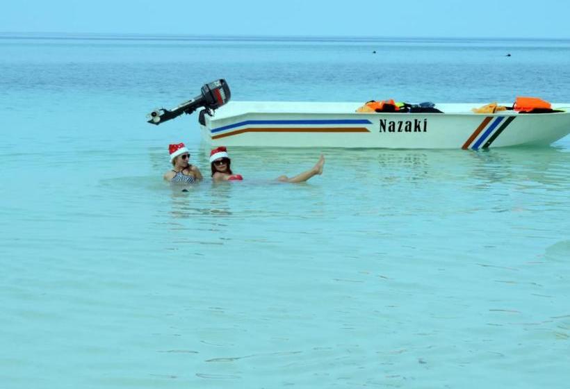 ペンション Nazaki Beach