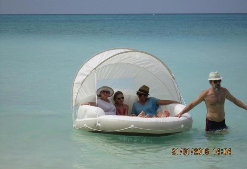 ペンション Nazaki Beach