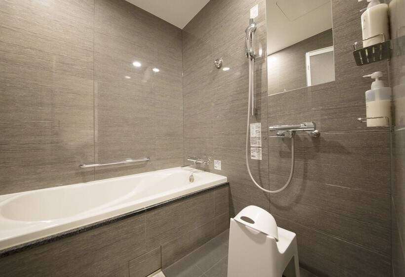 Quintessa Hotel Osaka Bay