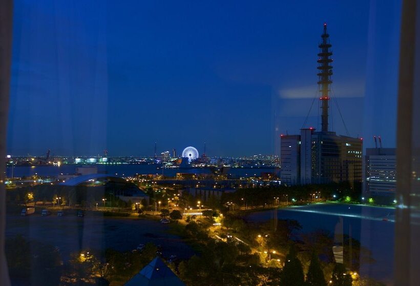 Quintessa Hotel Osaka Bay