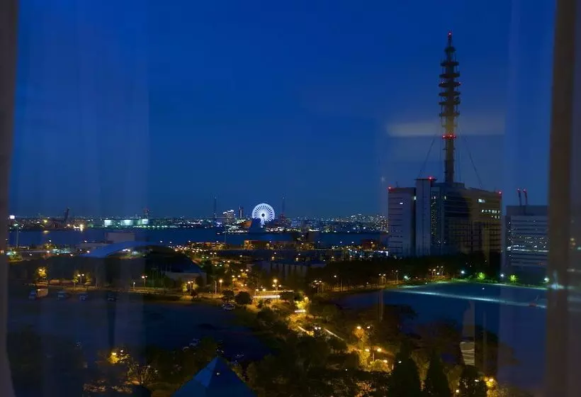 Quintessa Hotel Osaka Bay