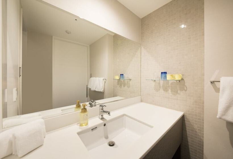 Quintessa Hotel Osaka Bay