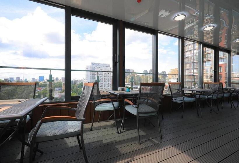 Raziotel Kyiv Yamska