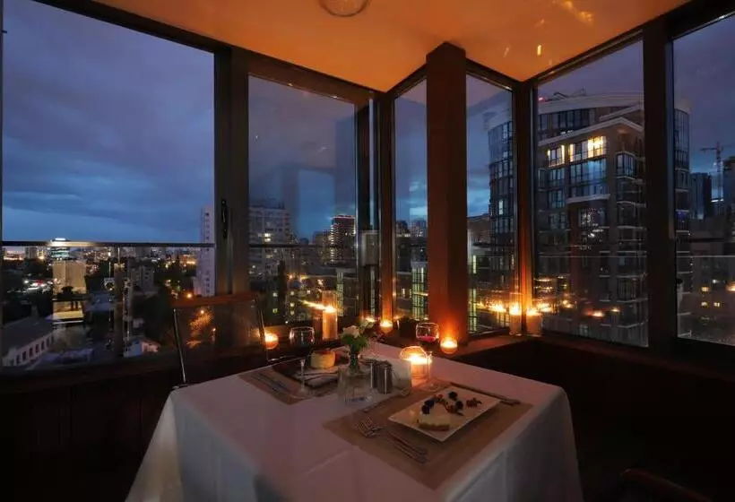 Raziotel Kyiv Yamska