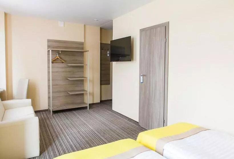 Raziotel Kyiv Yamska