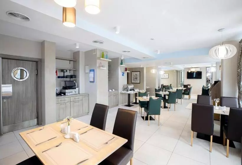 Raziotel Kyiv Yamska