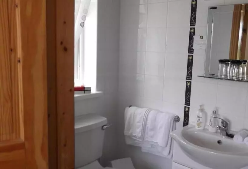 Ashley Lodge Bed & Breakfast