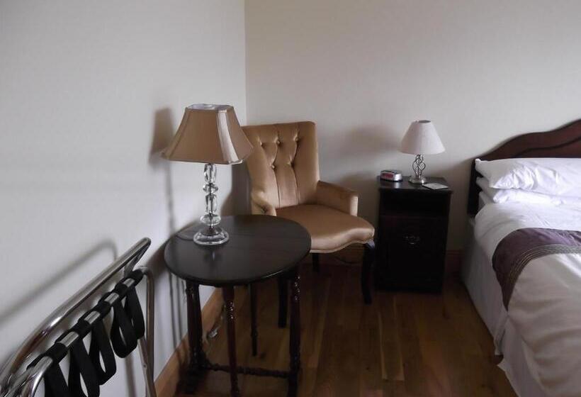 Ashley Lodge Bed & Breakfast