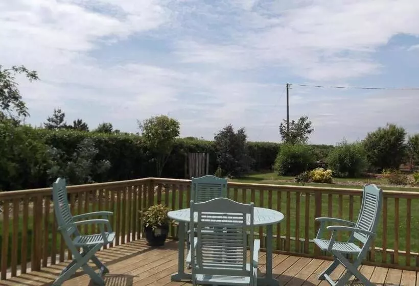 Ashley Lodge Bed & Breakfast
