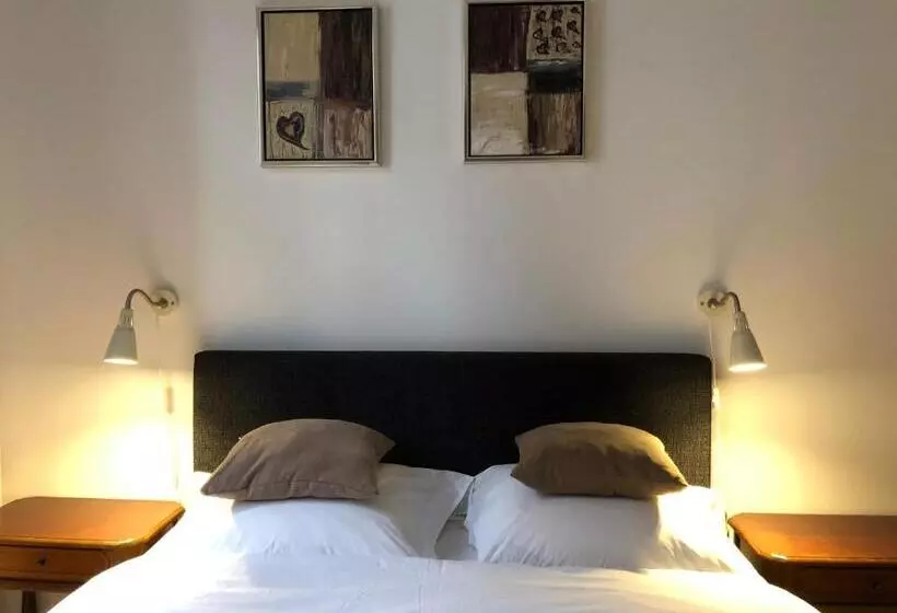 Davaa's Bed & Breakfast