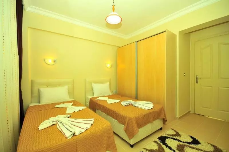 Hotelli Club Onat Garden