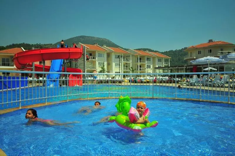 Hotelli Club Onat Garden