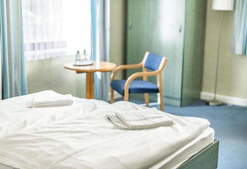 호텔 Gastehaus Chorin