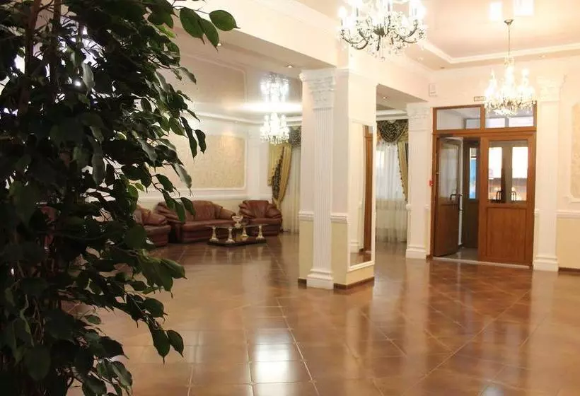 هتل Kavkaz