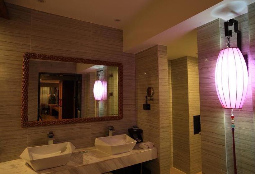 Отель Kunming U