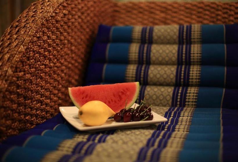 Отель Kunming U