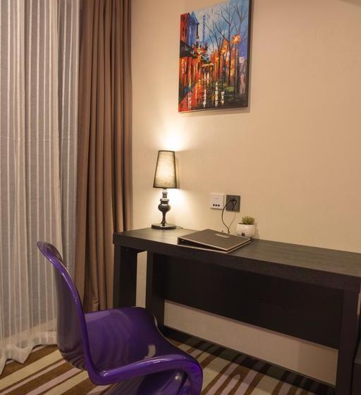 Отель Kunming U