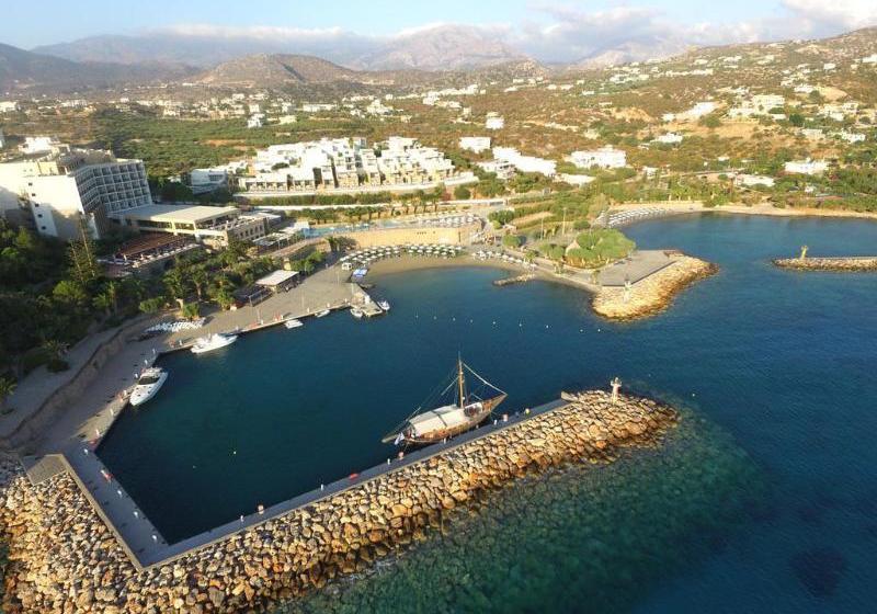 Hotel Mirabello Village